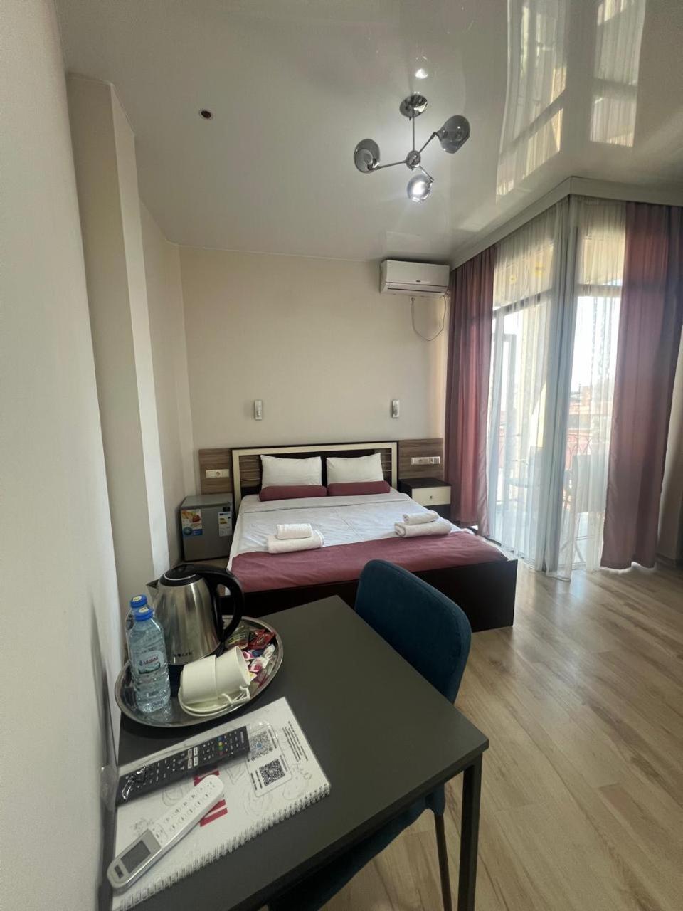 Mahali Hotel Batumi Exteriör bild